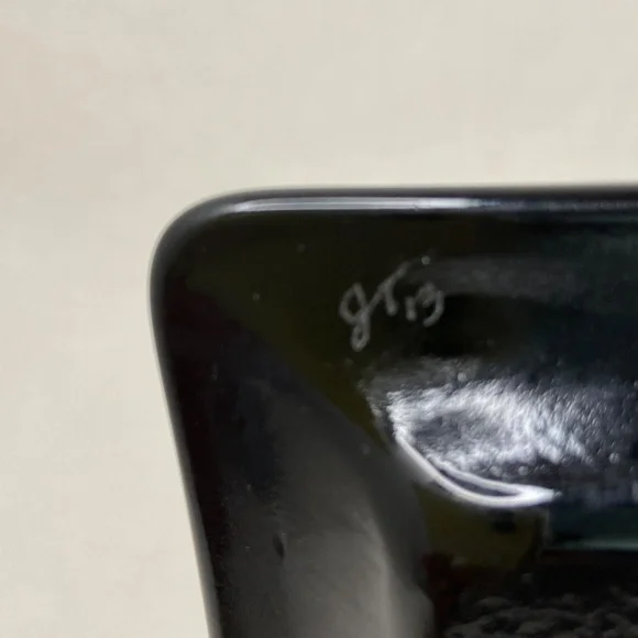 Jane Tivol Studio Art Glass 2013 Green Dichroic And Black Glass Trinket Dish - Picture 8 of 9